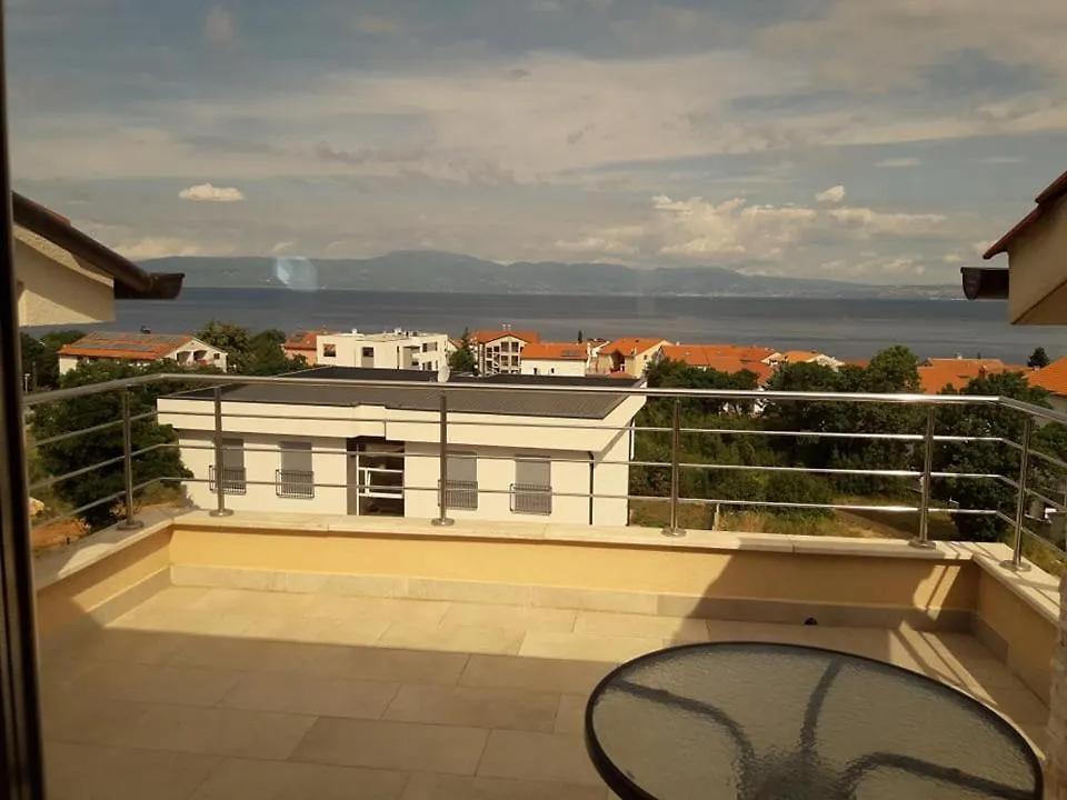 Comfortable Apartment With The View Njivice